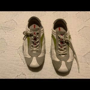 Mens PRADA sneakers like new condition  size 37.5